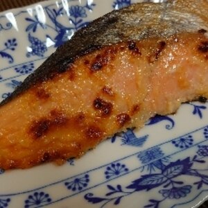 トースターで簡単！鮭の味噌マヨ焼き